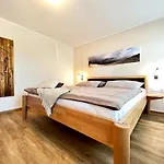 Deich-wohnung 
